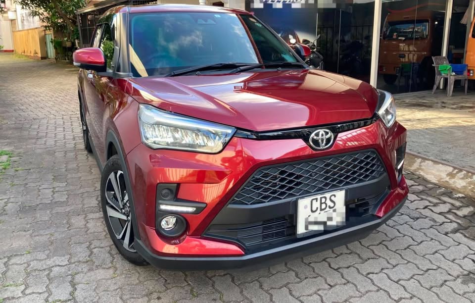 Toyota Raize Z Grade 1000cc 2023 Auto Parking 4way for sale in Colombo