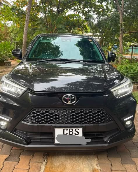Toyota Raize Z 2025 SUV – 5900 km – Good Condition – Anuradhapura
