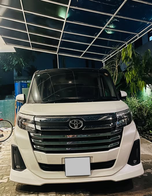 2025 Toyota Roomy Custom GT Car – 3,000 km