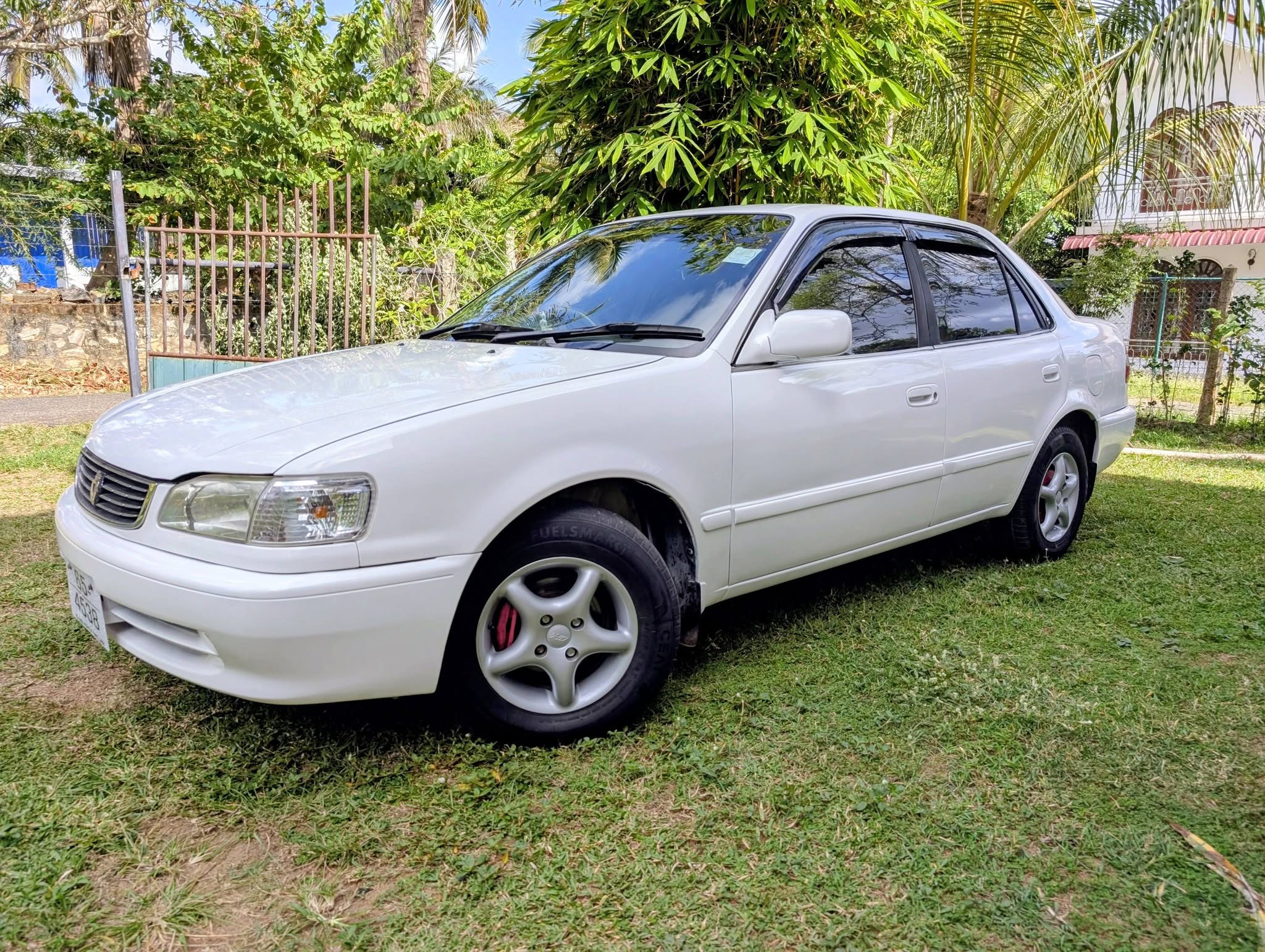 Toyota Corolla CE110 Full‐Option Crystal Light Edition – Automatic