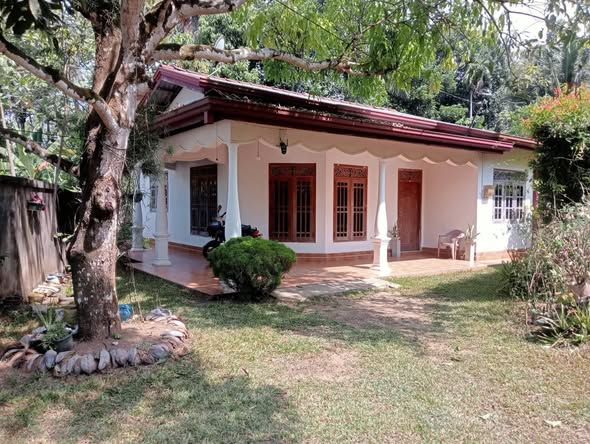 House with 3 rooms in Gamapaha Kiridiwela