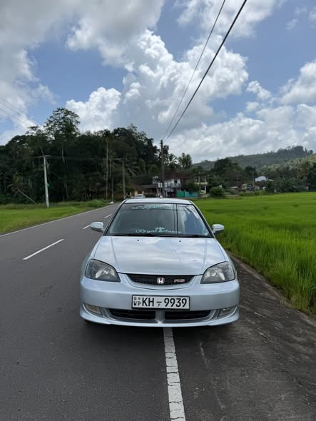 Honda Civic ES5 2003 Car – Well Maintained, 3rd Owner